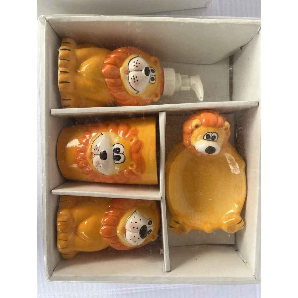 New 4 Piece Ceramic Kids lion Zoo‎ Animal Bathroom Set Soap Toothbrush Cup